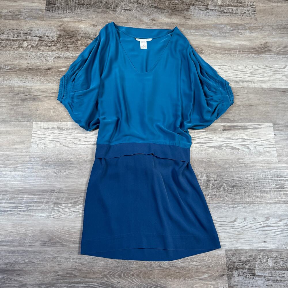 Diane von Furstenberg Blue Colorblock Batwing Sleeve Dress Cocktail Silk 2